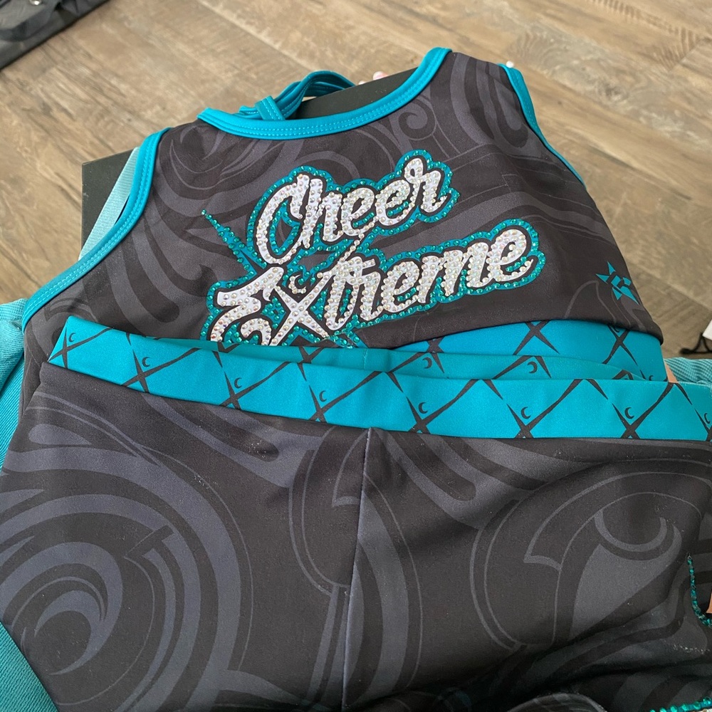 Cheer Extreme Gym Wide Set (Rebel Athletics)